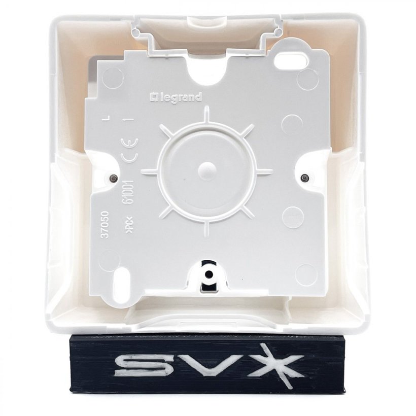 Valena 1 krabice na omítku bílá