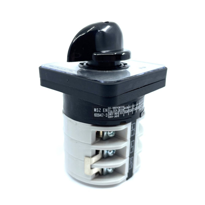 Reverzační vačkový přepínač 32A