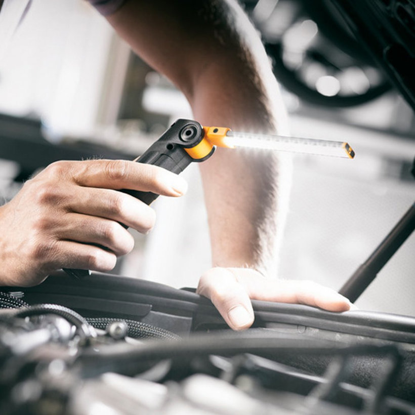 Akumulátorová LED ruční lampa SANSA 400 A