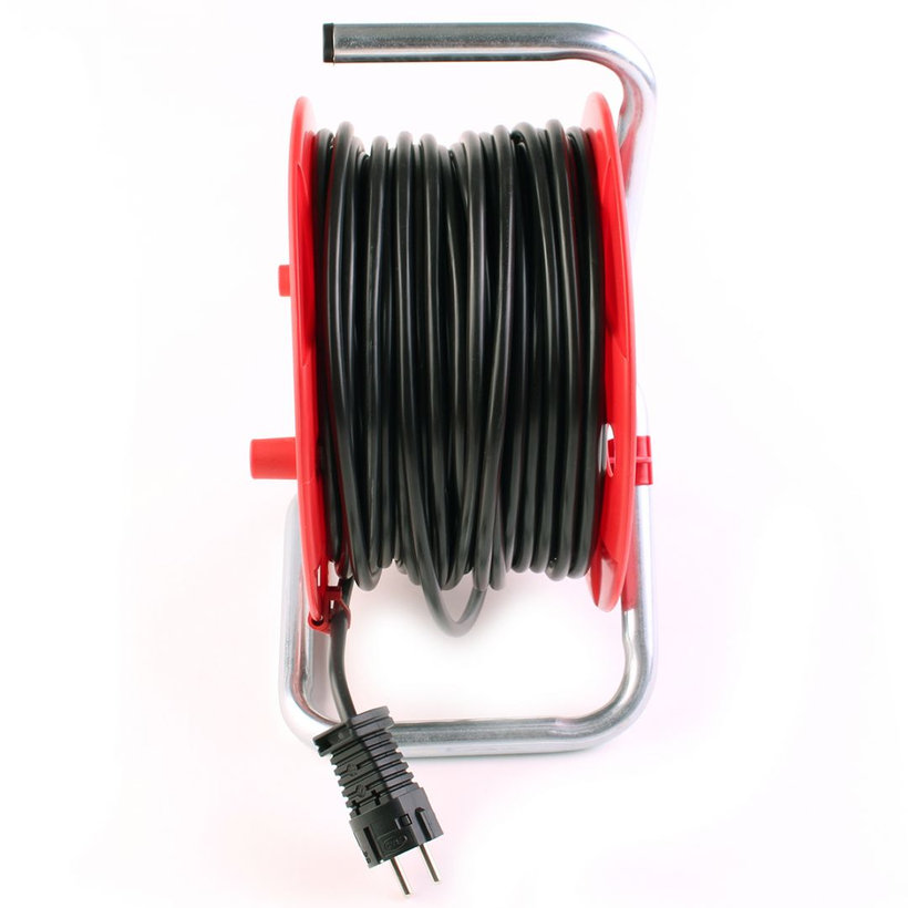 Prodlužovací kabel na bubnu 50m