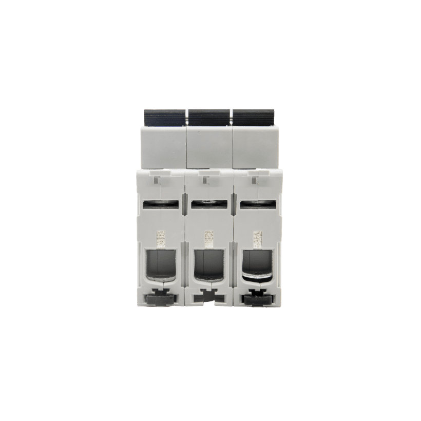 Hlavní vypínač IS-32/3