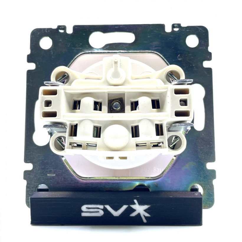 Valena 1-zásuvka bílá