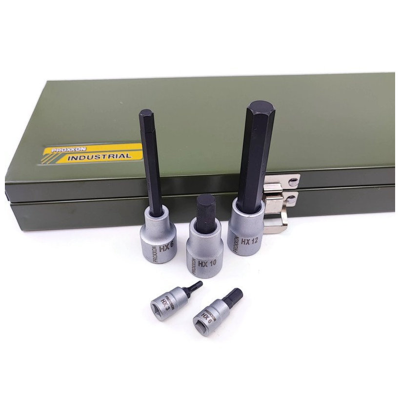 Sada zástrčných hlavic se šestihranem