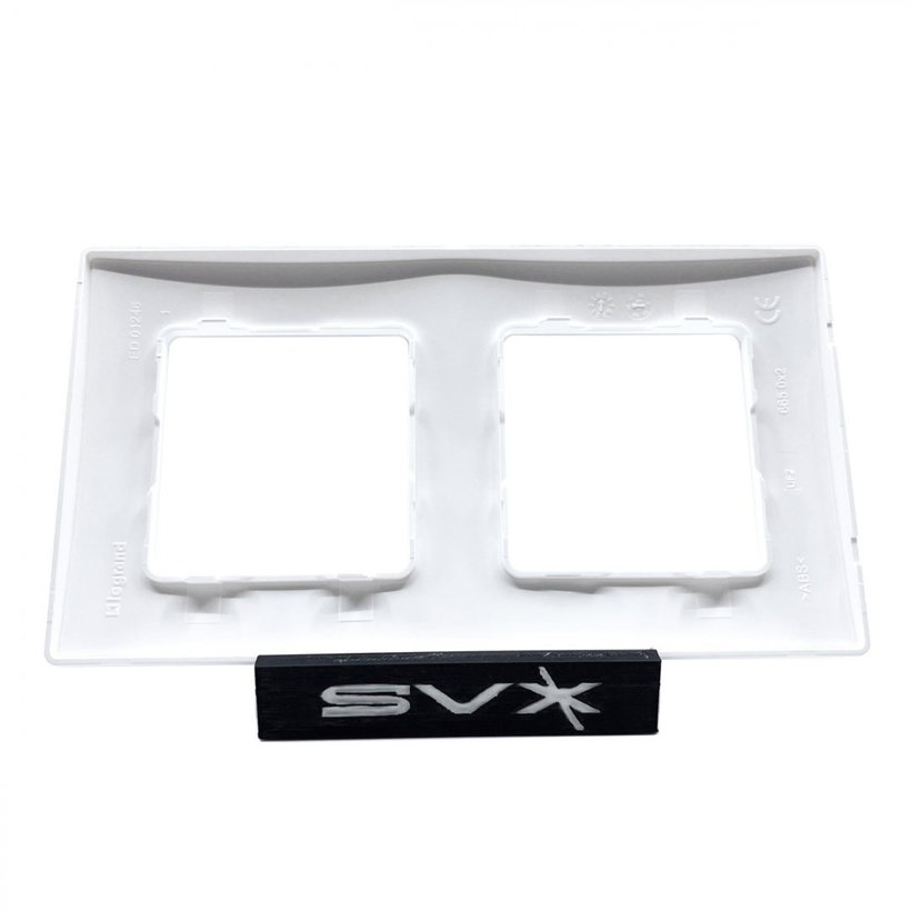 Niloé 2 rámeček bílý