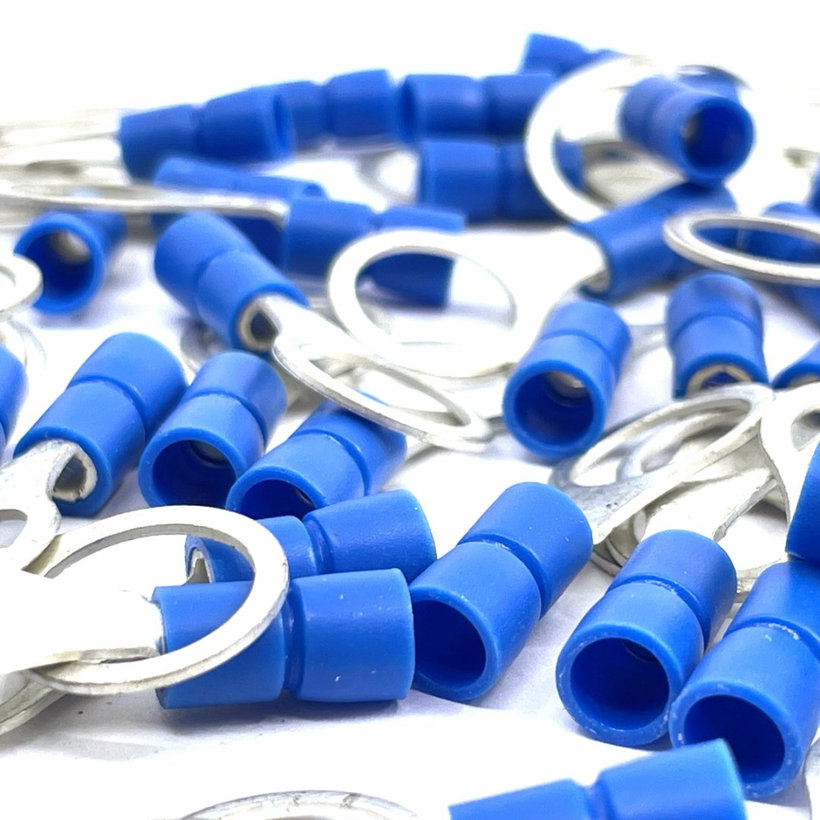 Izolované Cu kabelová oka lisovací modré 2,5mm²