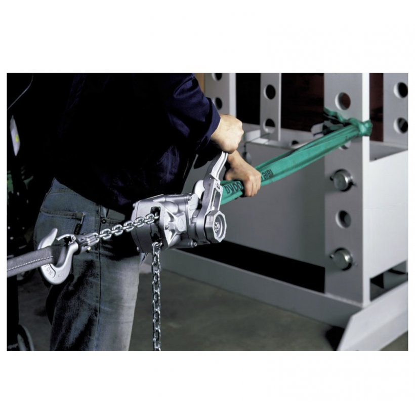 Řehtačkový zvedák model AL 3000kg