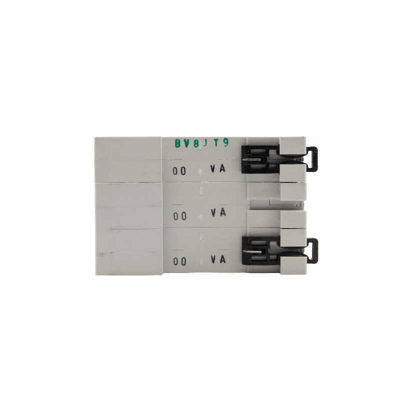 Hlavní vypínač IS-63/3