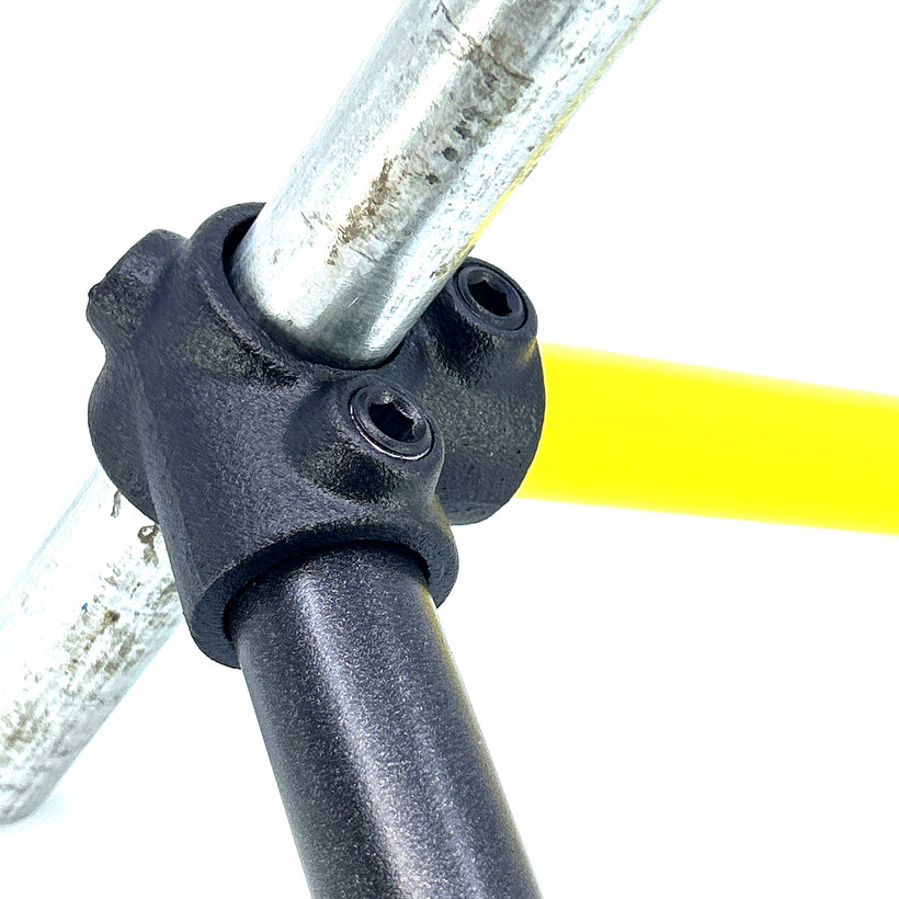 Spojovací článek čtyři větve 27 mm - černý