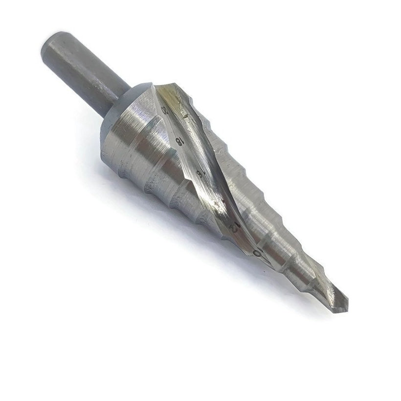 Vrták stupňovitý 6x30mm