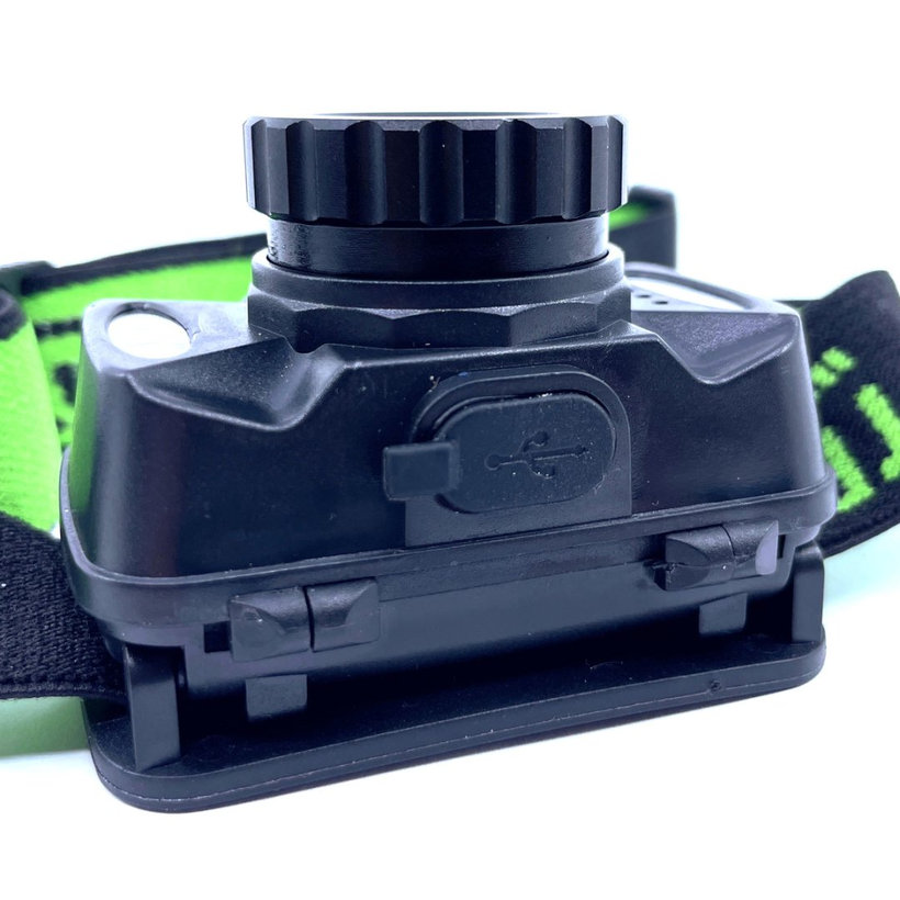 Čelová LED lampa se snímačem pohybu