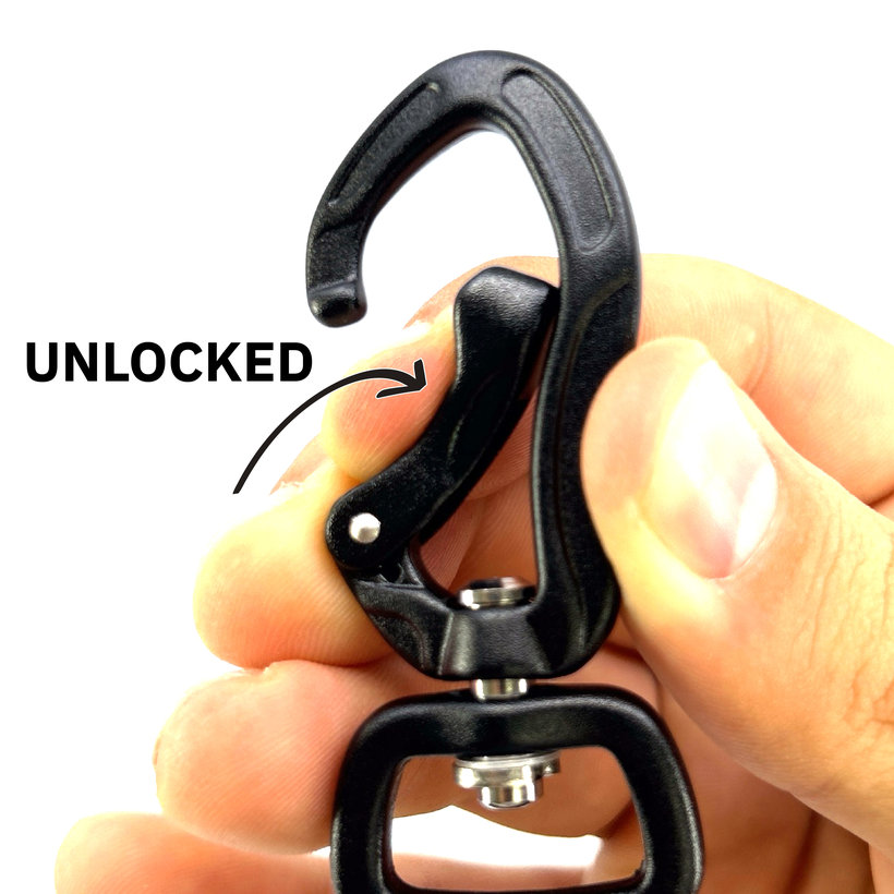 Hliníková karabina bez zapínání ovál 71mm - černá