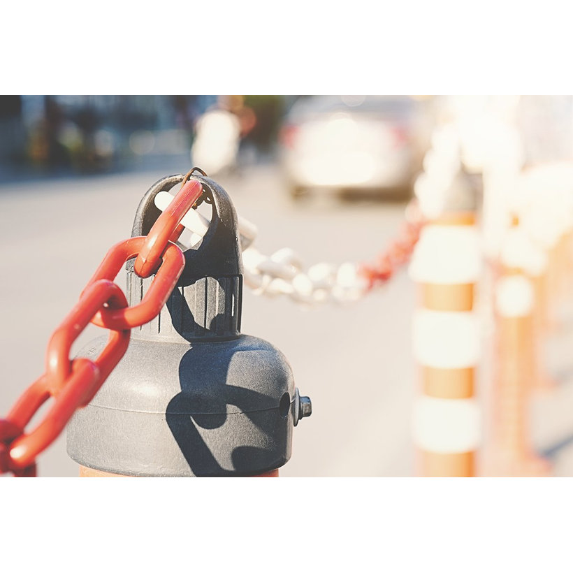 Plastový řetěz černo/žlutý 8mm