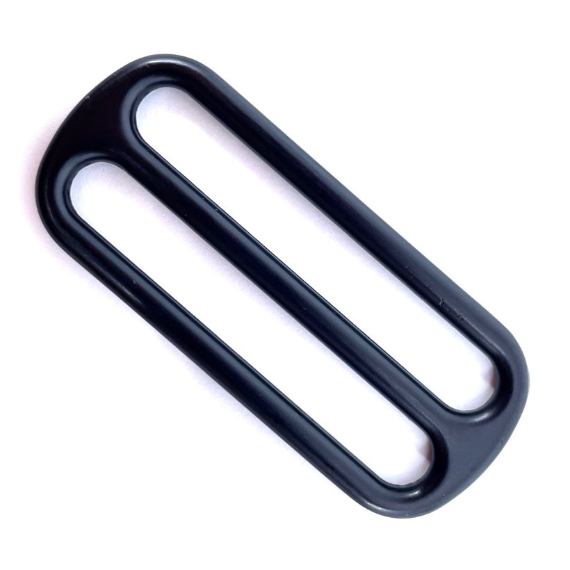 Průvlečná spona černá 16x5mm