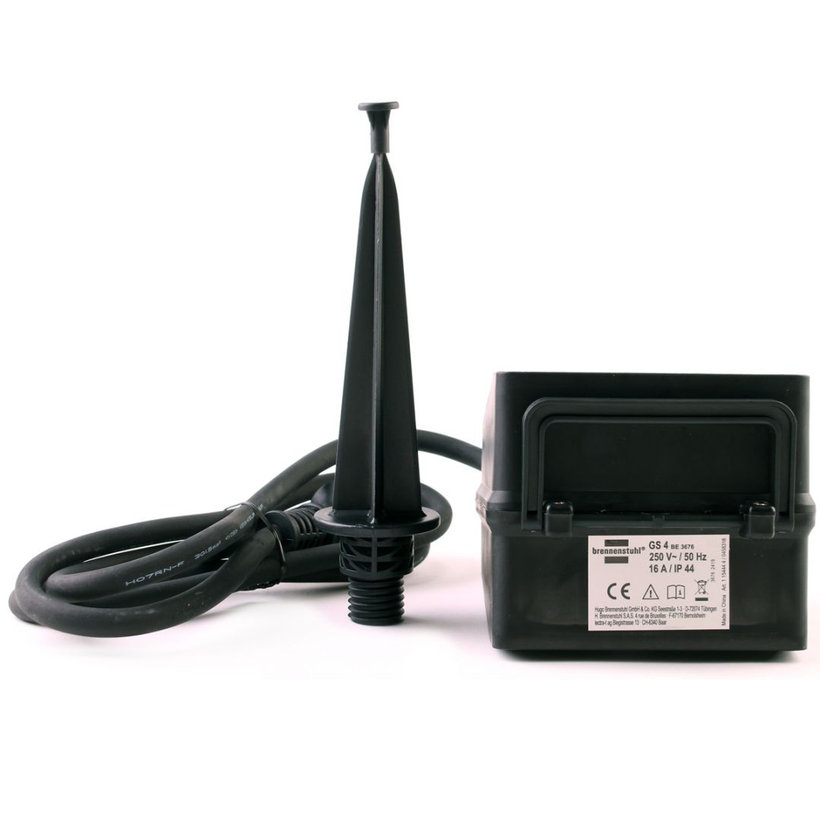 Rozvodnice pro řemeslnou a průmyslovou sféru se zemním bodcem IP44 10m