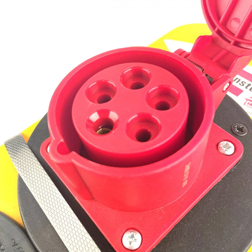 Elektrický rozvaděč CEE 1-2m