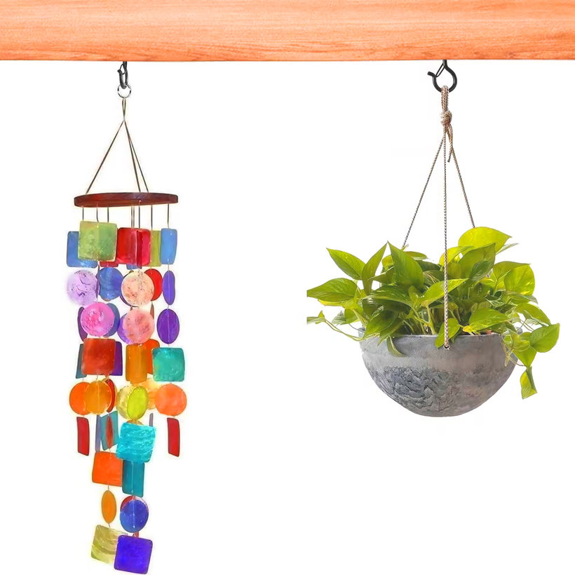 Okrasné oko s vrutem ve tvaru Q - černé