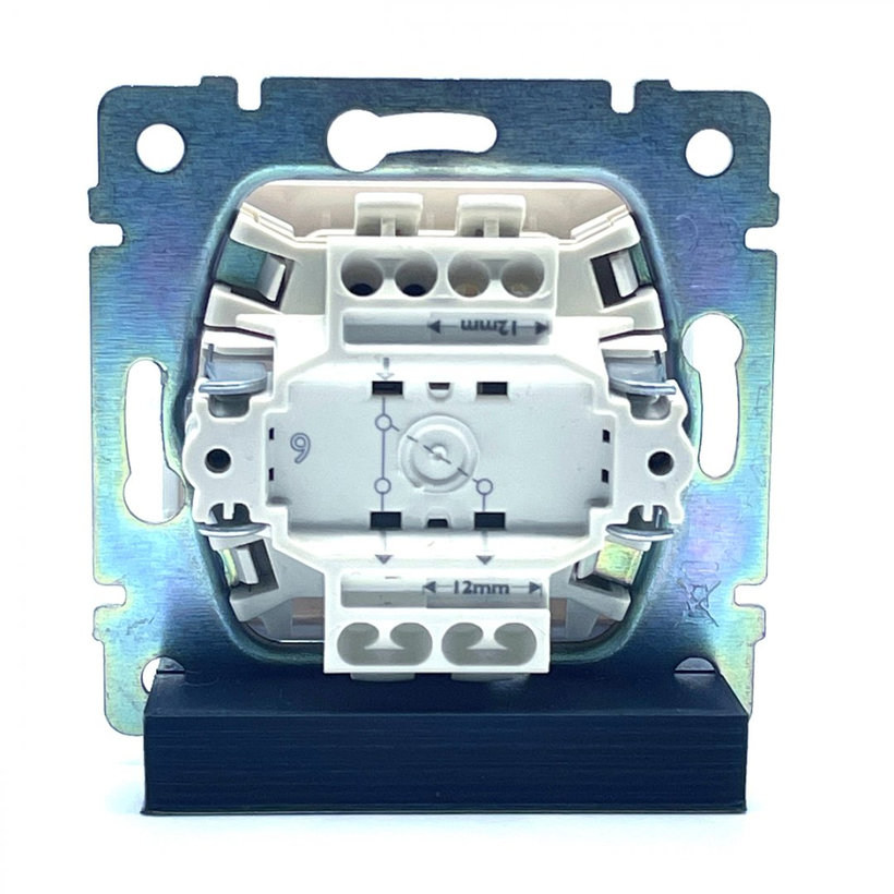 Valena vypínač č.6 bílý