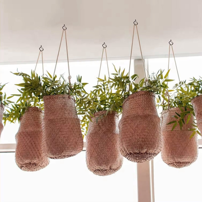 Okrasné oko s vrutem ve tvaru diamantu - černé