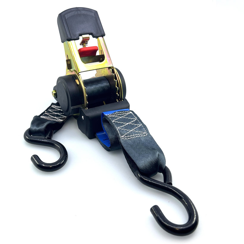 Upínací samonavíjecí pás / kurtna / s navíječem a háky 1,8M