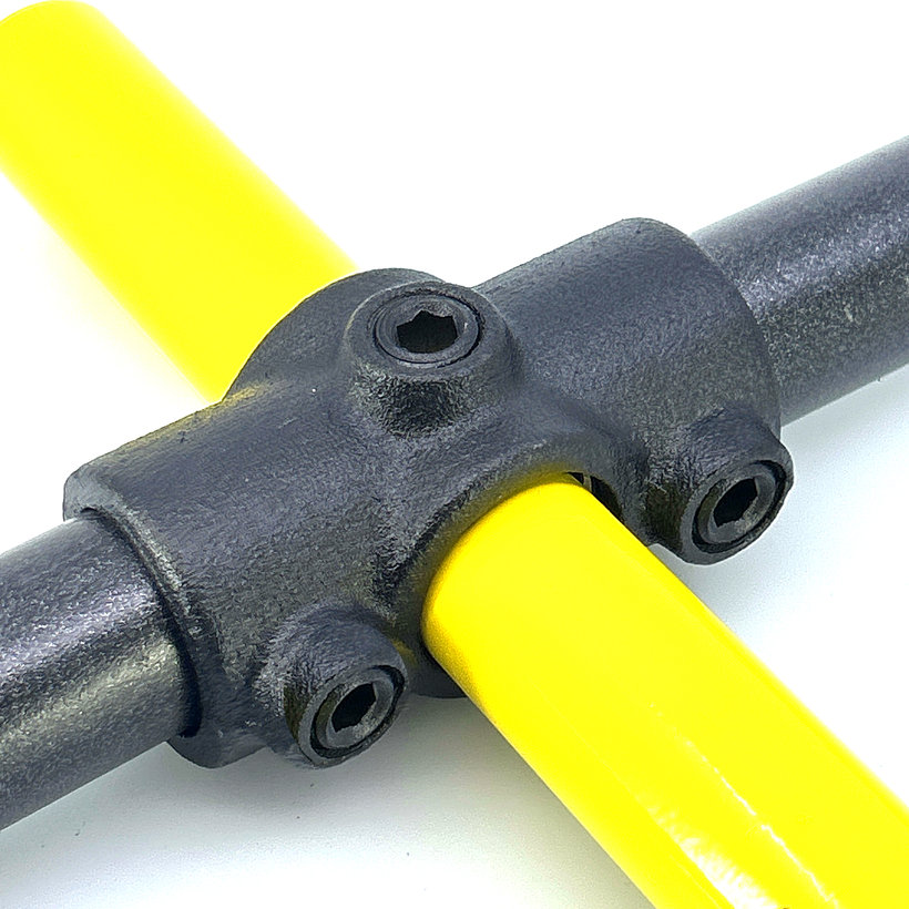 Spojovací článek ve tvaru X 27 mm - černý