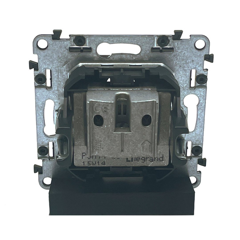 Valena LIFE TV-RD-SAT průběžná zásuvka bílá