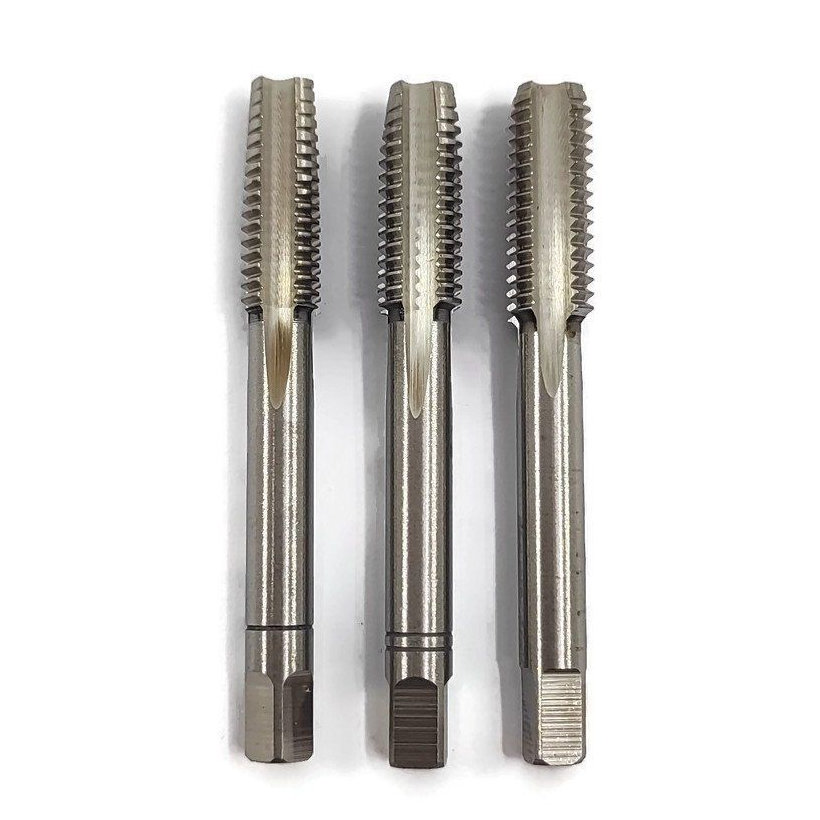 Závitník vnitřní M6 - sada